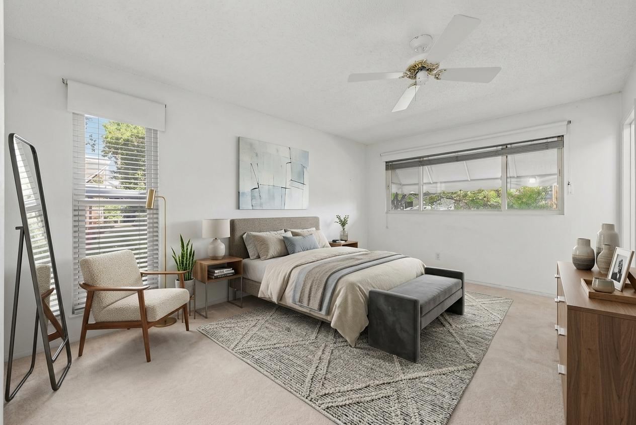 Second bedroom with natural light from two exposures